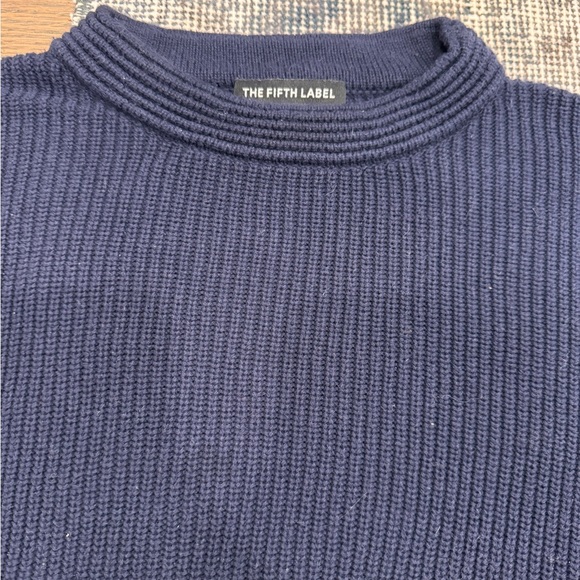 The Fifth Label - Picture 2 of 4